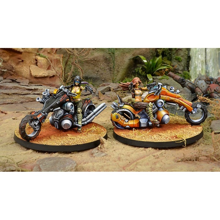 Infinity (Corvus Belli) - Nazarova twins, Kum Enforcers