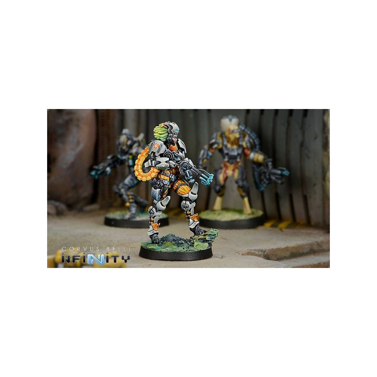 Figurine Infinity (Corvus Belli) - Neema Saatar, Ectros Regiment Officer (Spitfire)