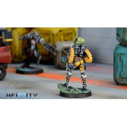 Figurine Infinity (Corvus Belli) - Neema Saatar, Ectros Regiment Officer (Spitfire)