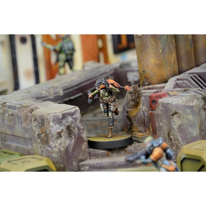 Infinity the game - Warcors, War Correspondents (Stun Pistol)